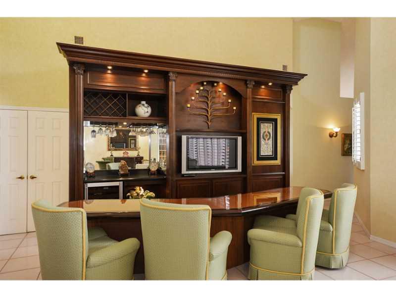 EAGLE POINT/EAGLE TRACE - Residential