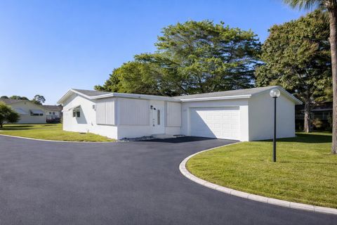 2613 SW Natura Avenue Deerfield Beach FL 33441