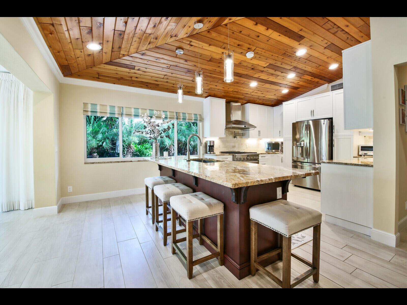 TOMKUS - Residential Lease