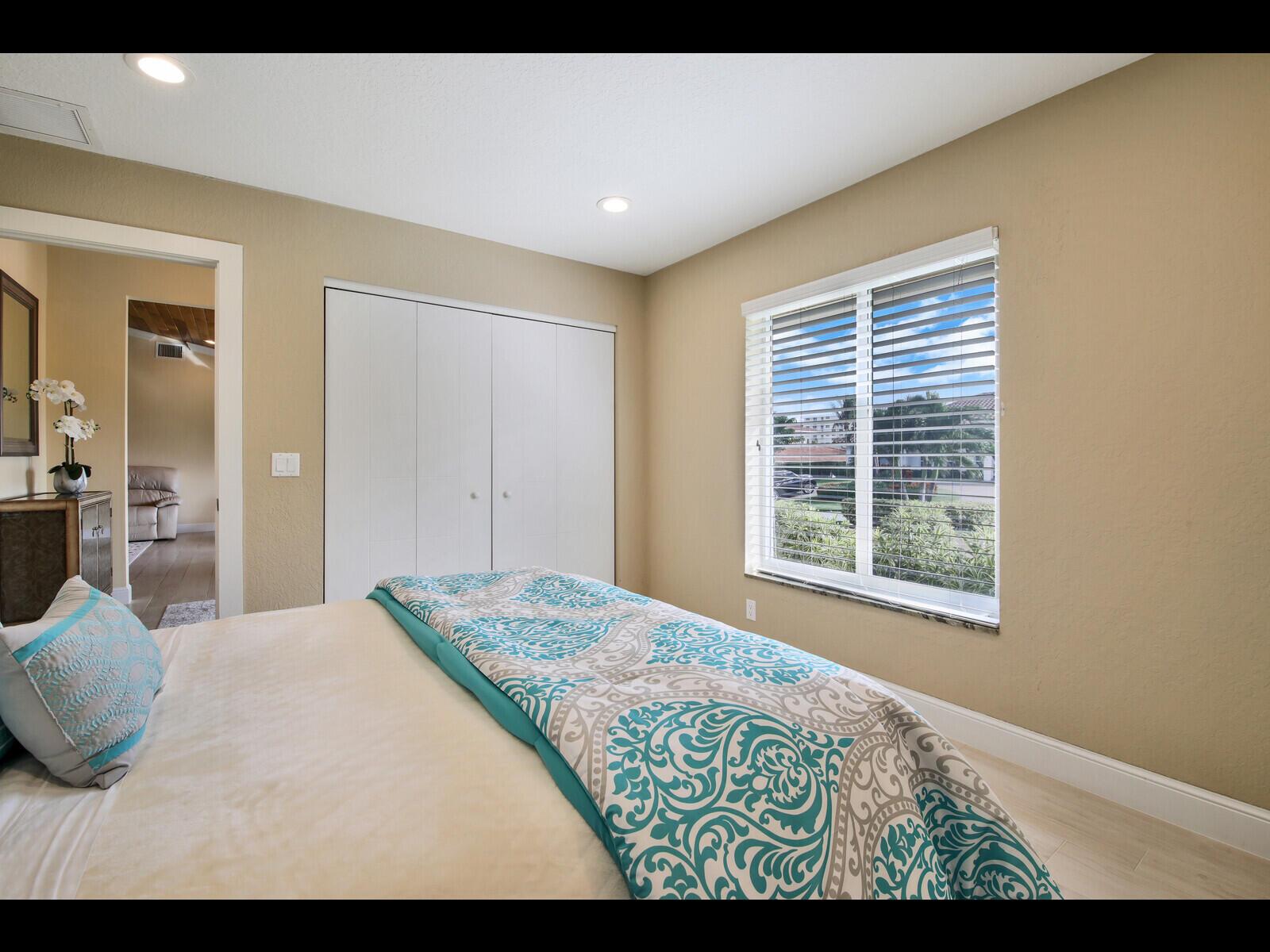 TOMKUS - Residential Lease