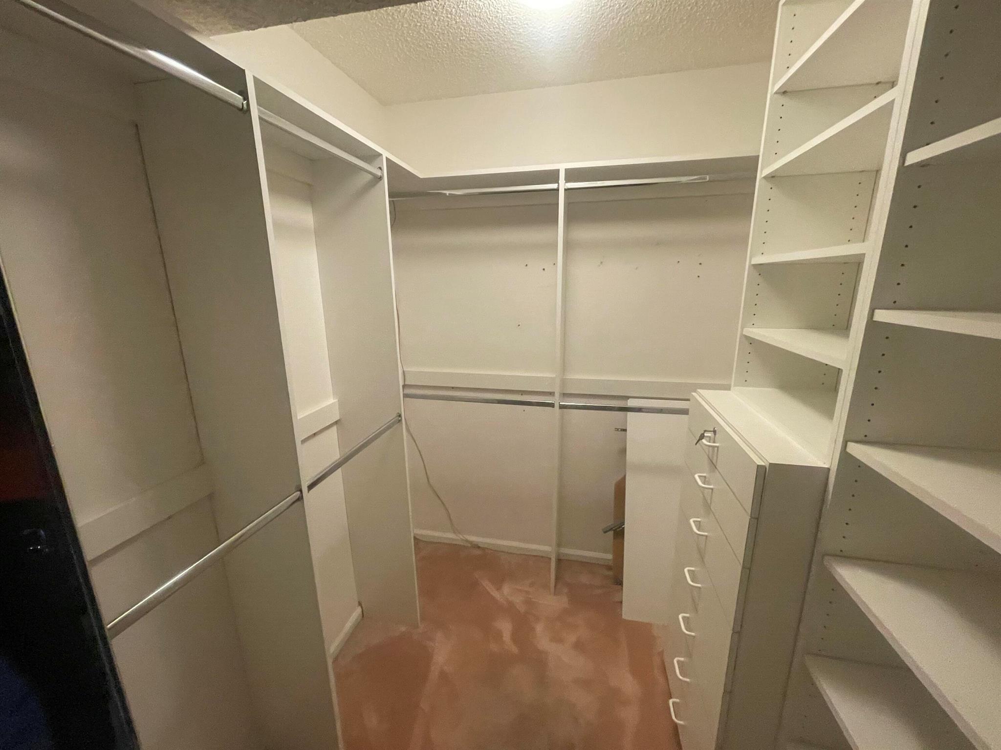 7462 Fairfax Drive 305