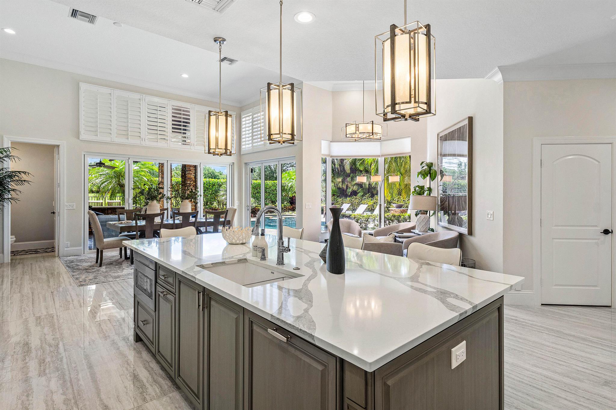 Mizner Country Club - Residential