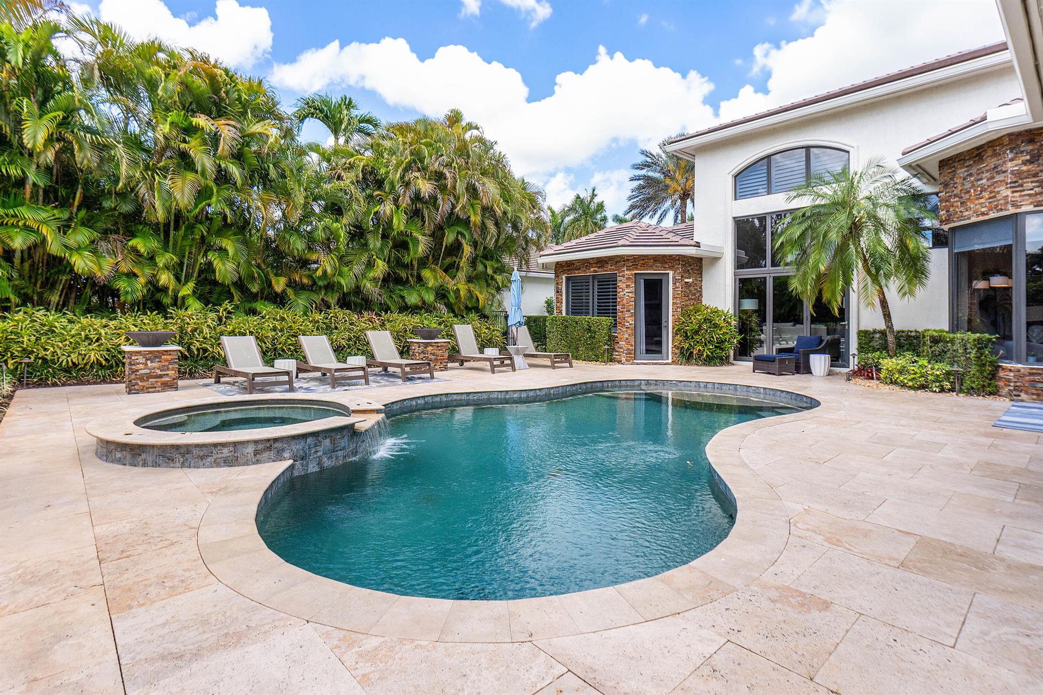 Mizner Country Club - Residential