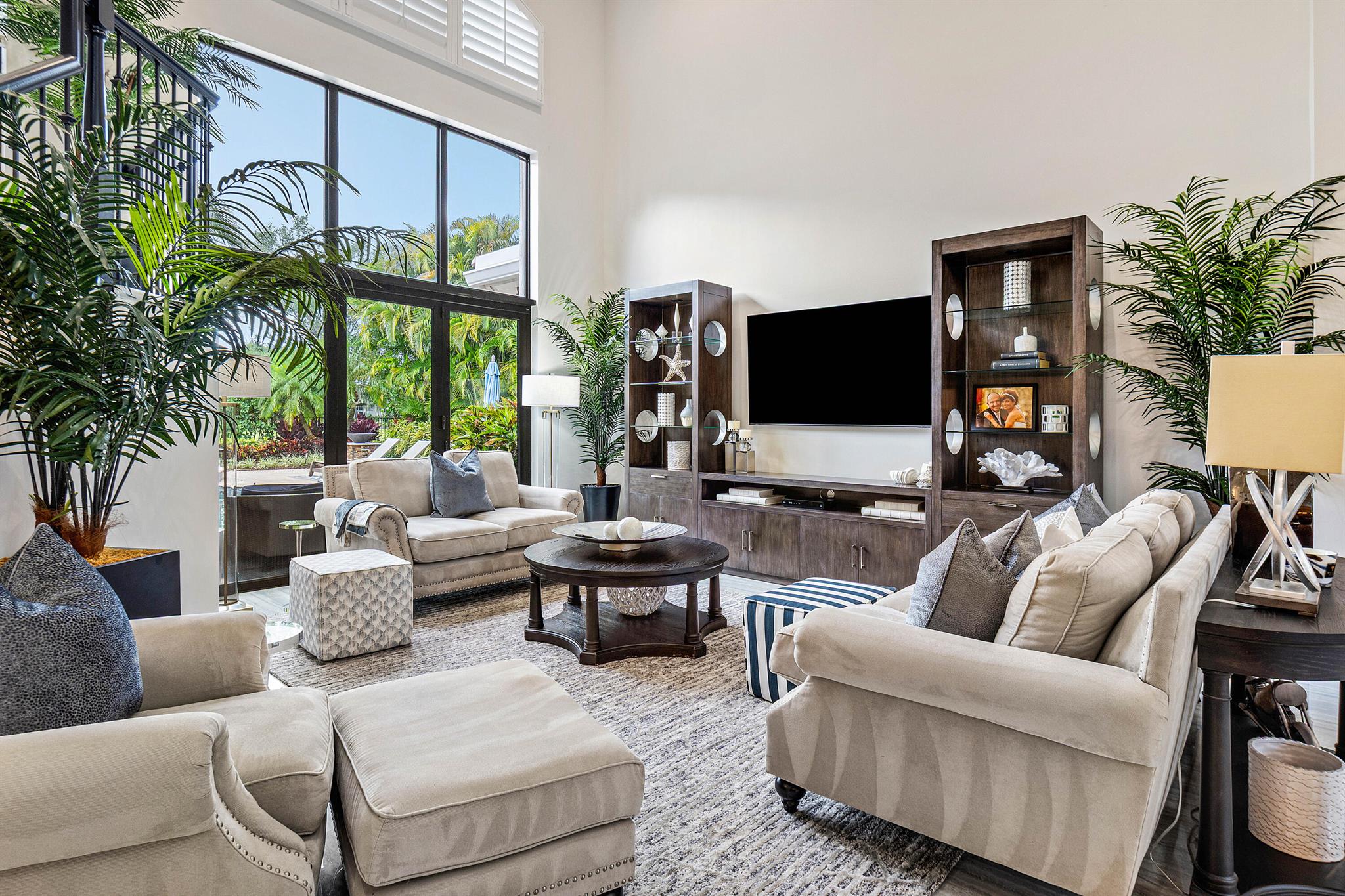 Mizner Country Club - Residential