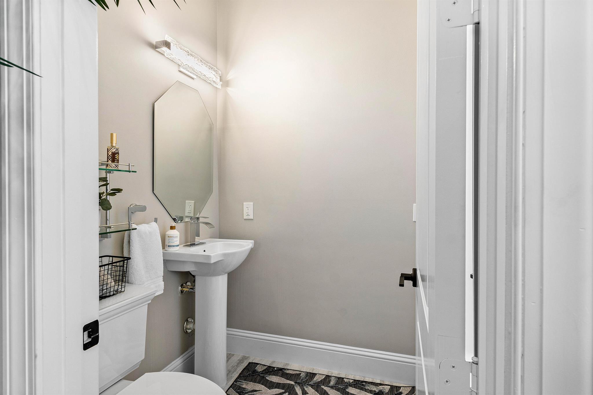 Mizner Country Club - Residential