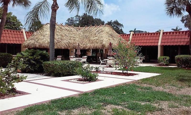 ISLAND CLUB - Residential