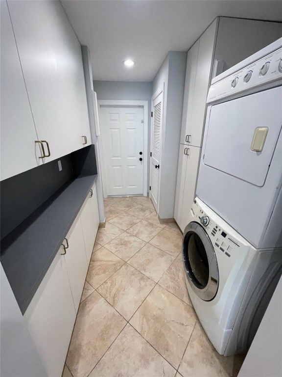 LAUDERDALE PARK - Residential Income