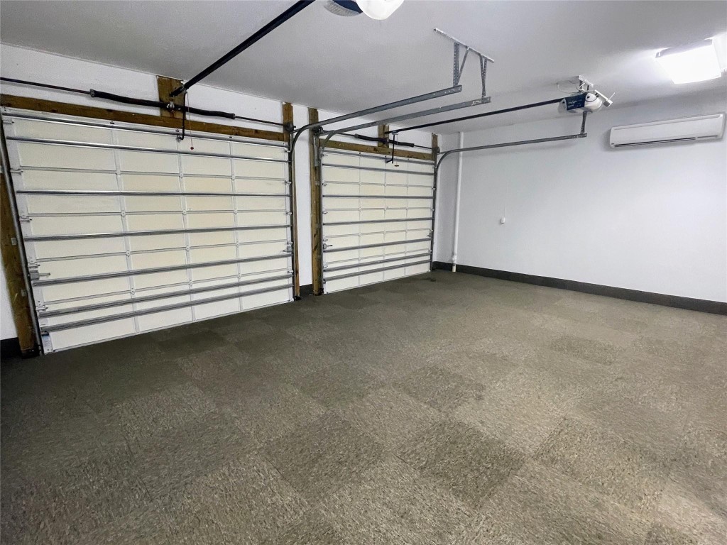 LAUDERDALE PARK - Residential Income