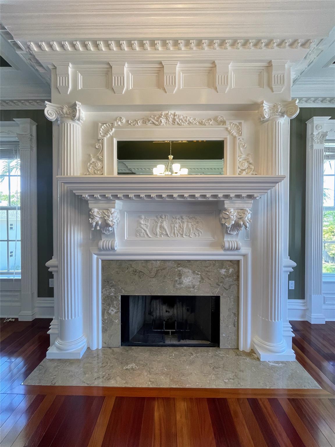 LAUDERDALE PARK - Residential Income