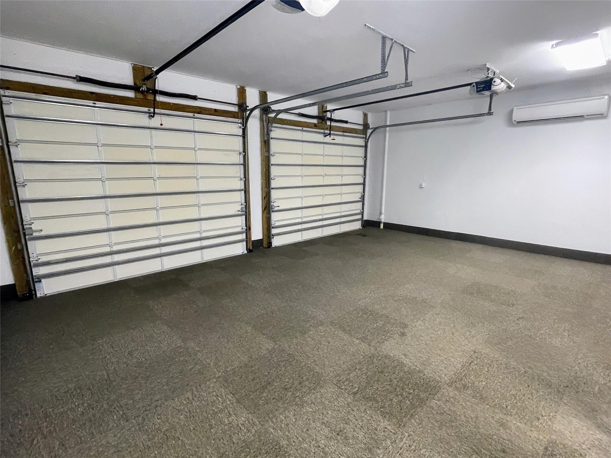 LAUDERDALE PARK - Residential Income