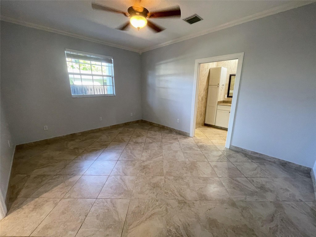 LAUDERDALE PARK - Residential Income