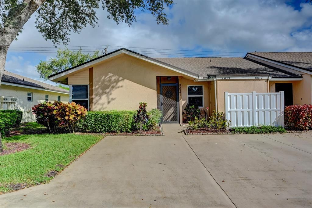 Photo of 8621 Sunbird Place, Boca Raton, FL 33496 (MLS # R10752391)