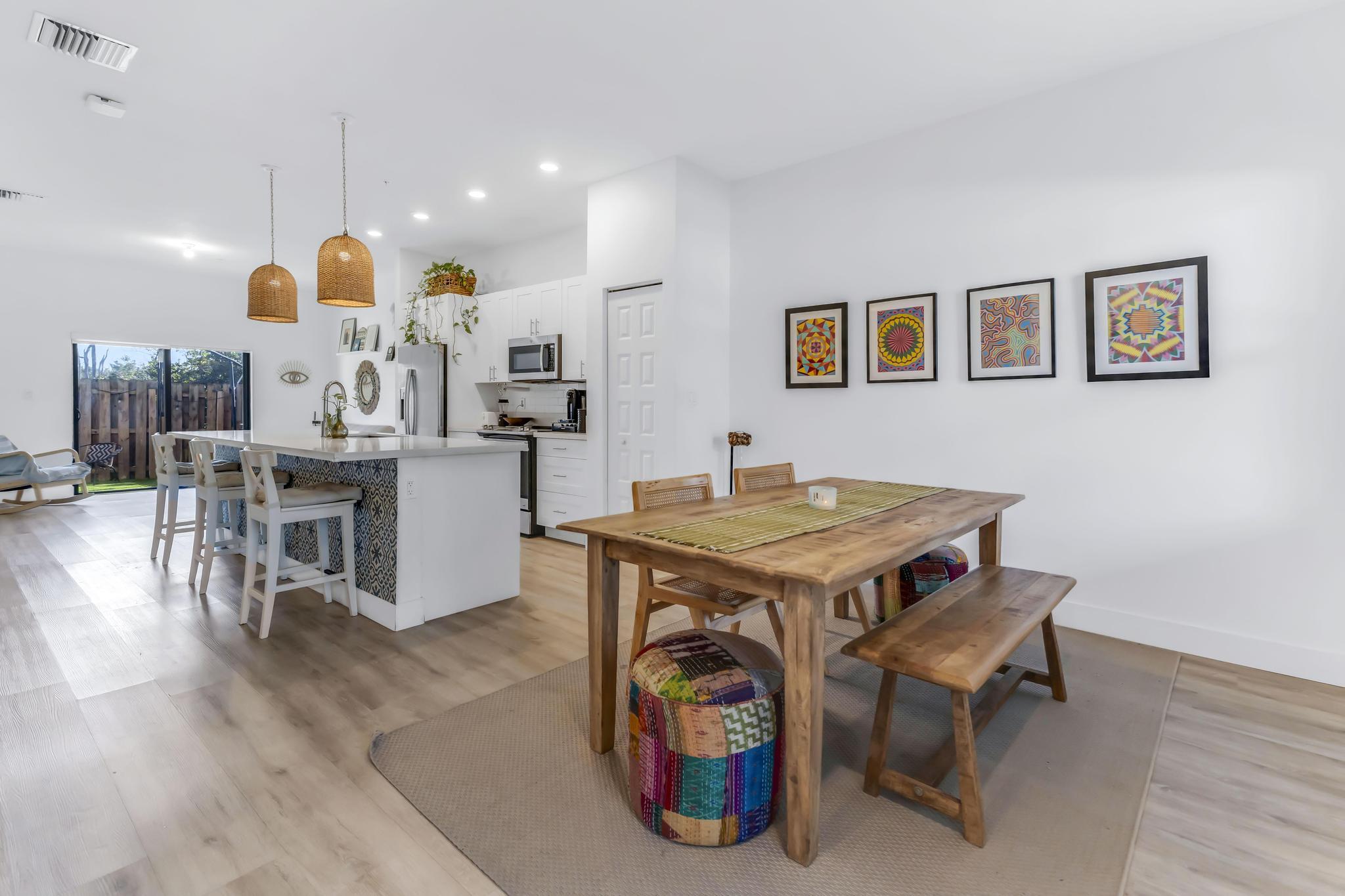 APEX AT PARK CENTRAL CONDO NO 3 - Residential