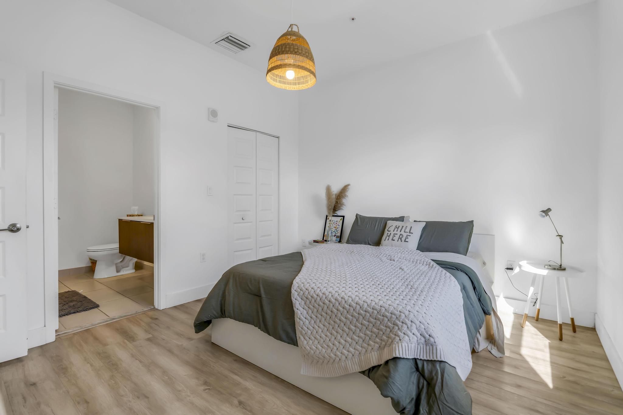 APEX AT PARK CENTRAL CONDO NO 3 - Residential