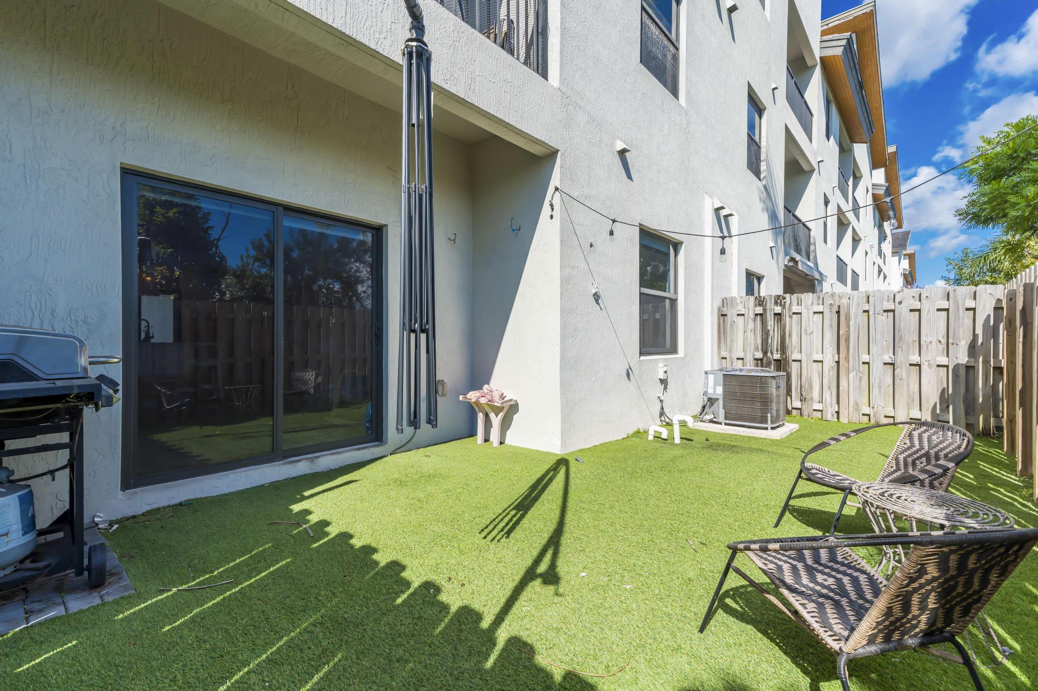 APEX AT PARK CENTRAL CONDO NO 3 - Residential