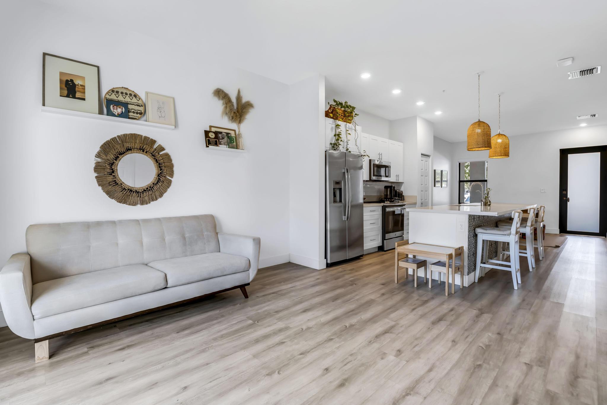 APEX AT PARK CENTRAL CONDO NO 3 - Residential