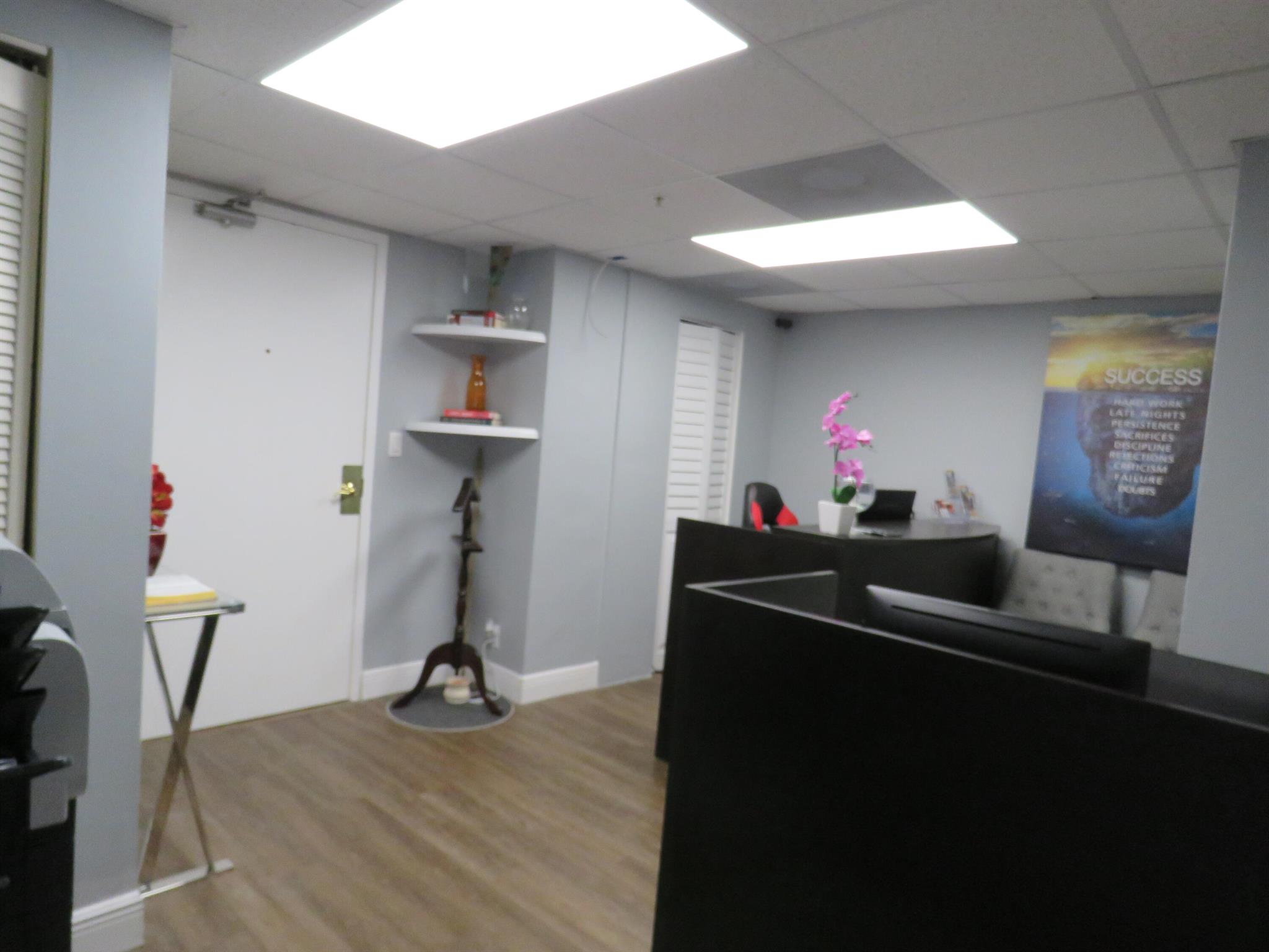 GUARANTY BUILDING CONDO - Commercial Lease