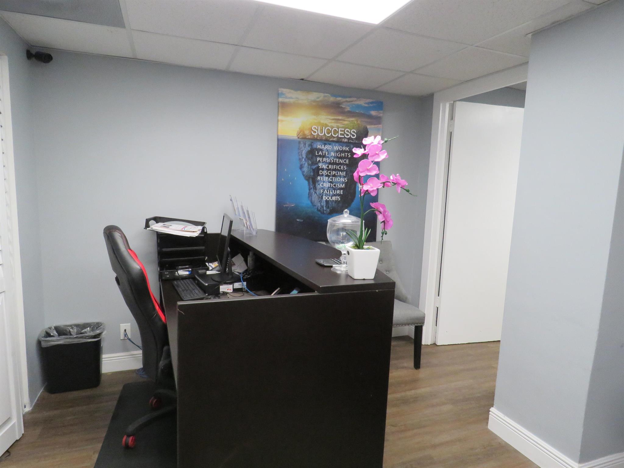 GUARANTY BUILDING CONDO - Commercial Lease