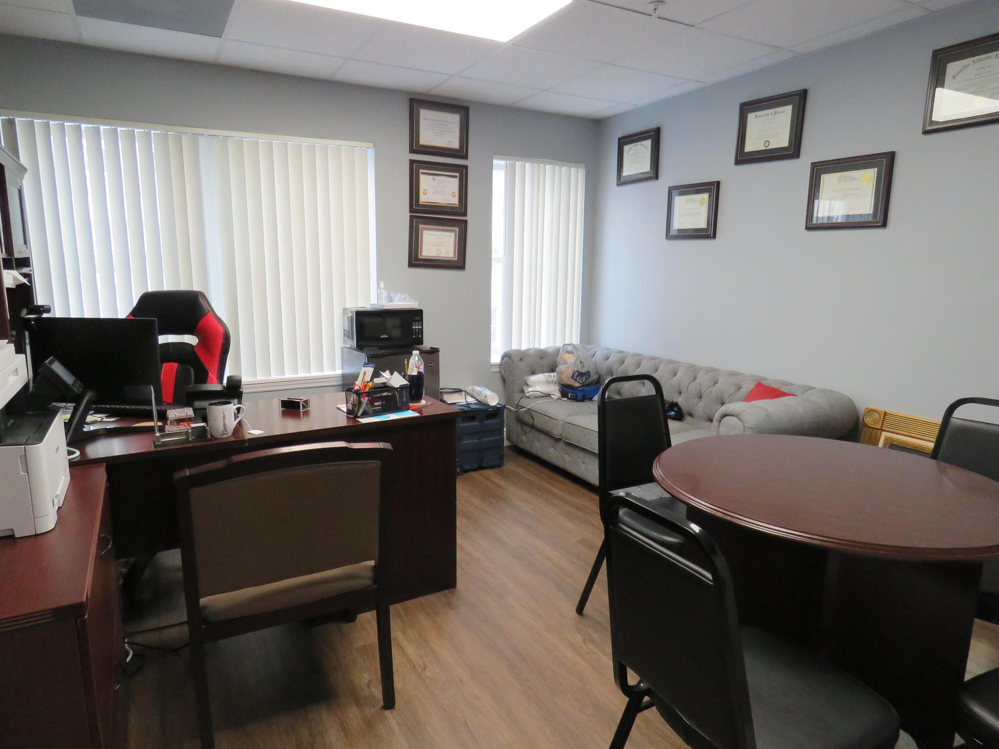 GUARANTY BUILDING CONDO - Commercial Lease