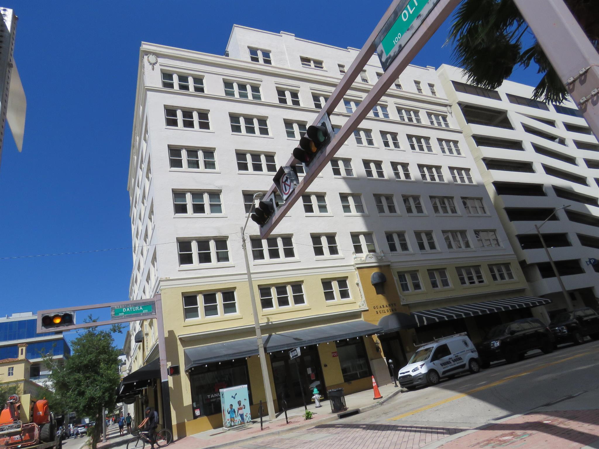 GUARANTY BUILDING CONDO - Commercial Lease