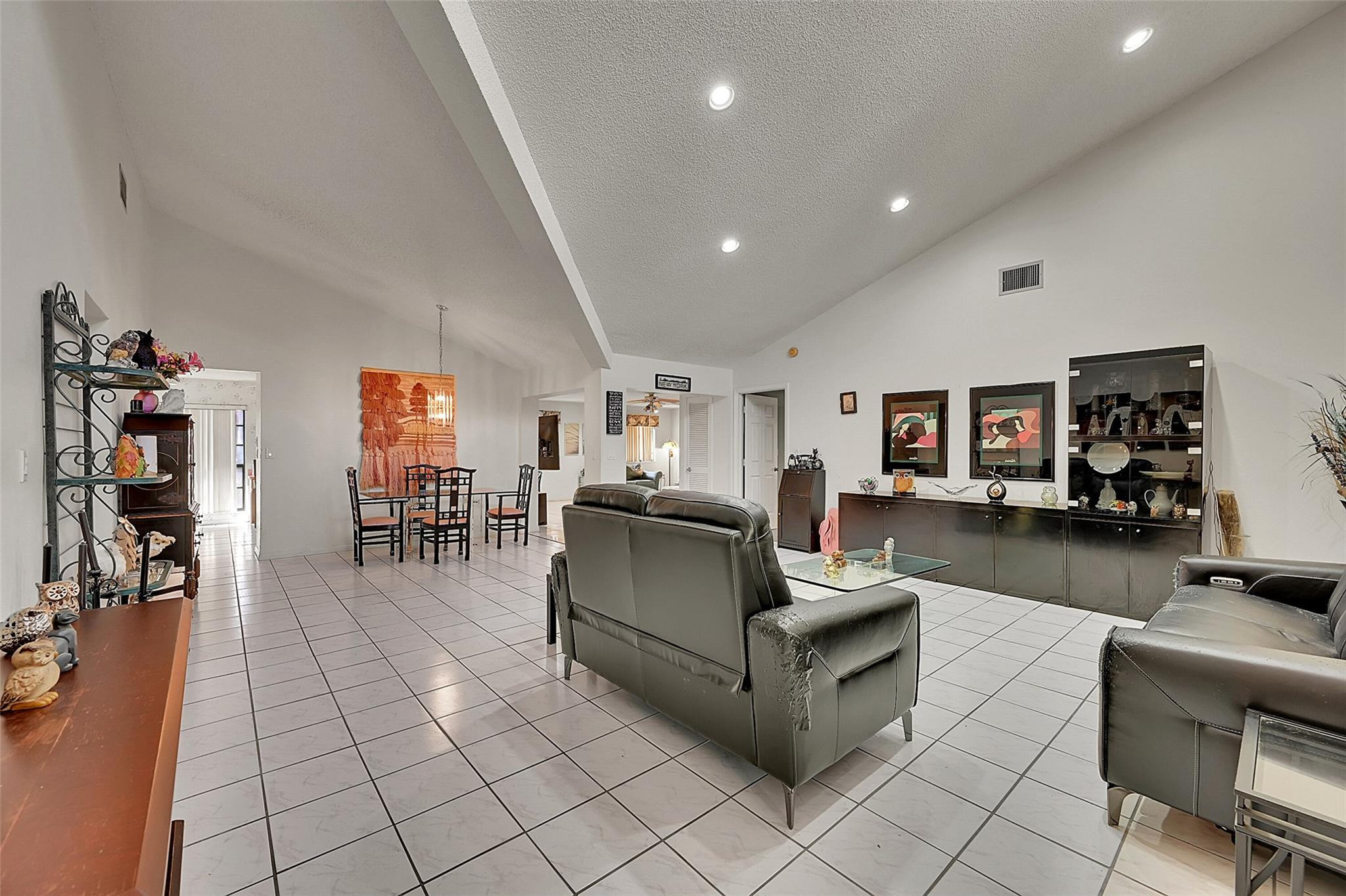 7905 Hibiscus Way 38