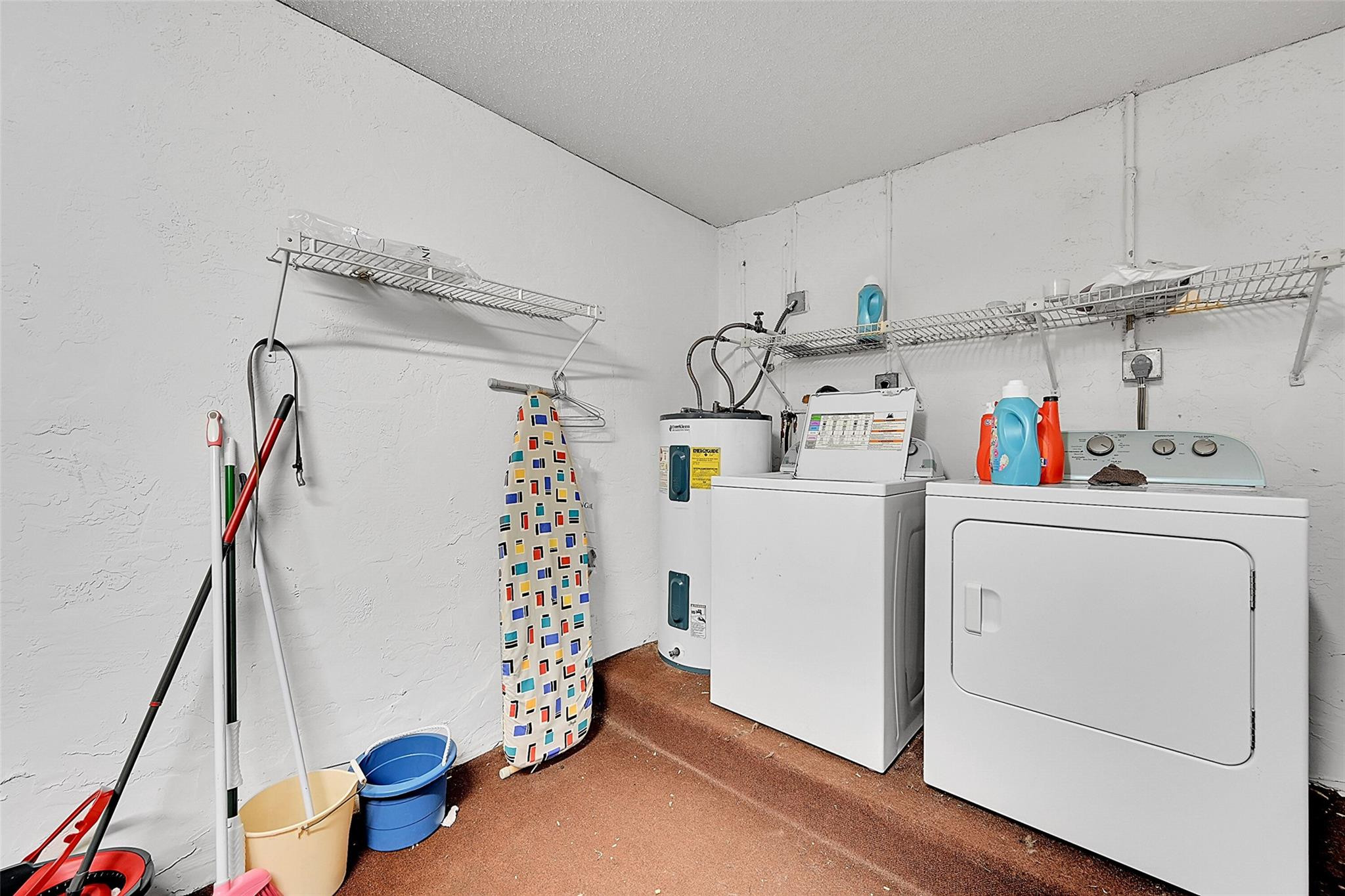 Pines at Woodmont - Residential