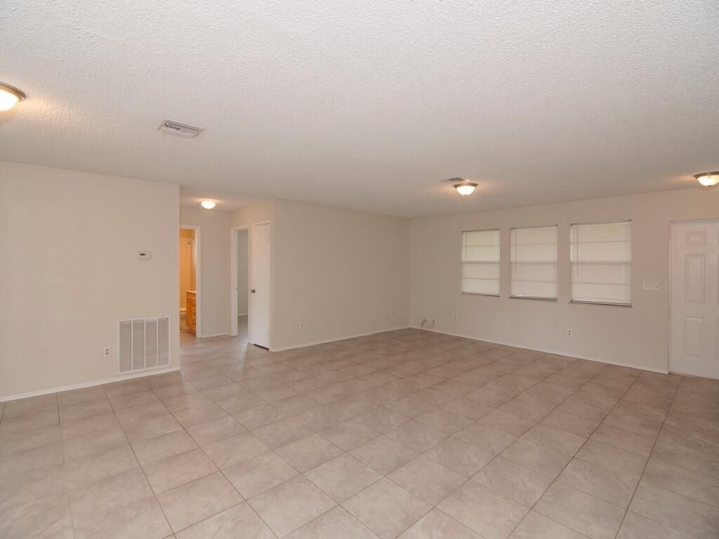 Photo of 300 Rosewood Drive, Fort Pierce, FL 34947 (MLS # R10997009)