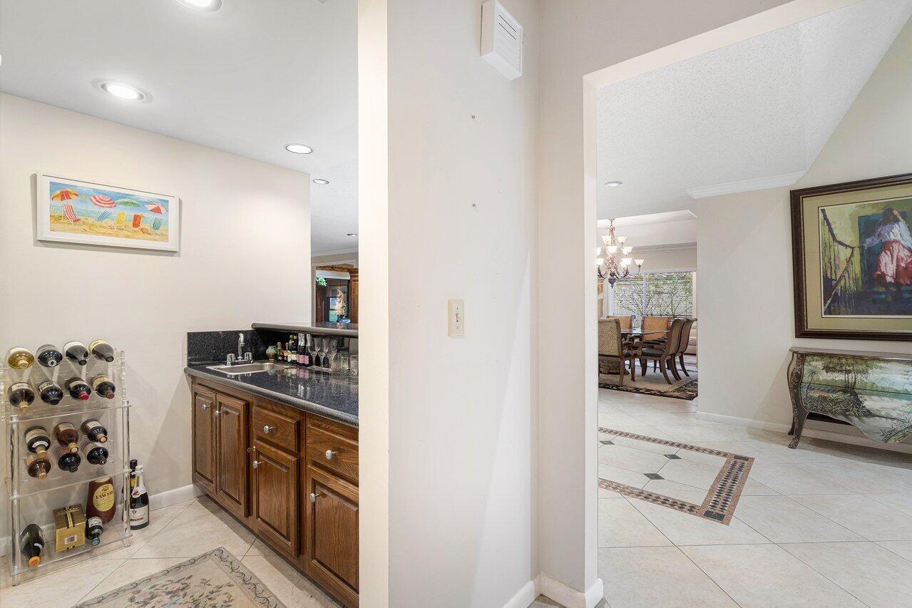 OAKS AT HUNTERS RUN CONDO - Residential