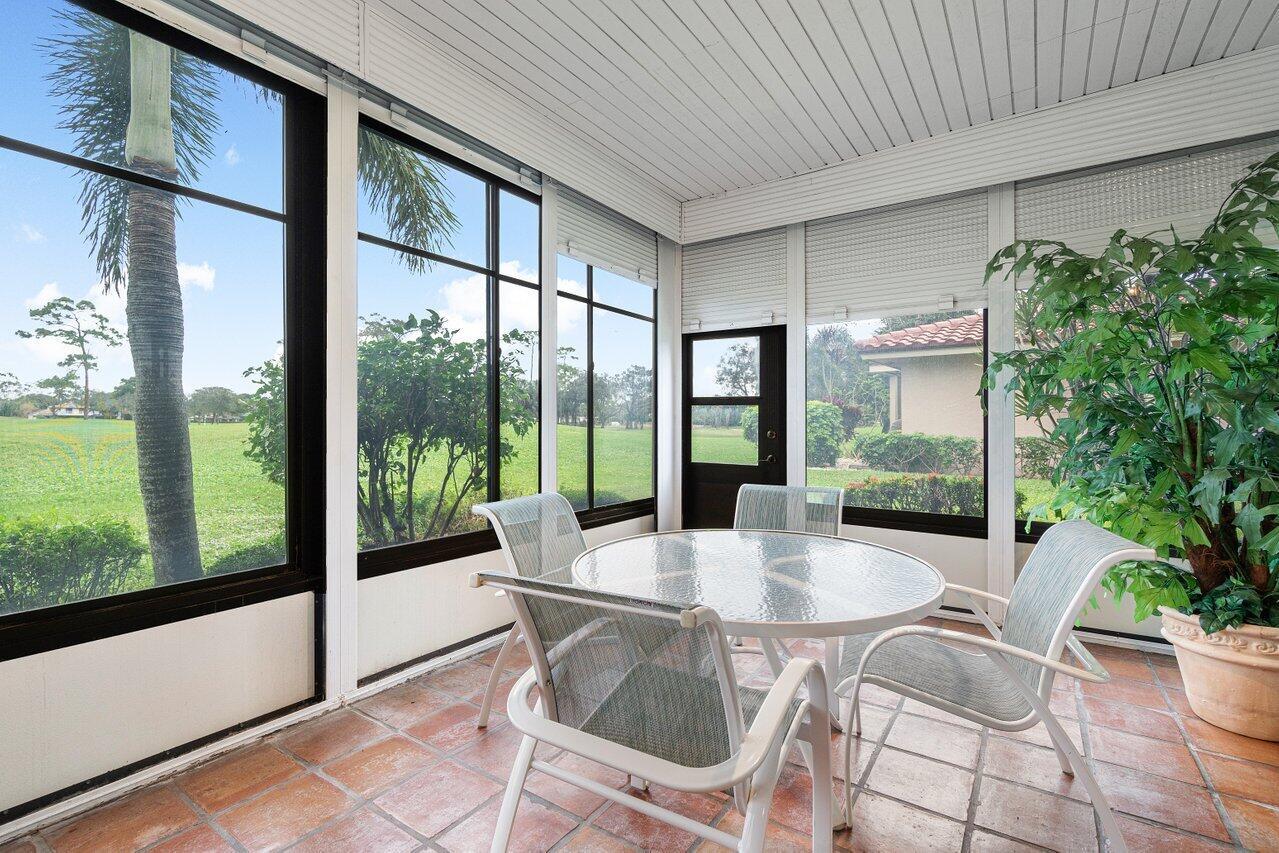 OAKS AT HUNTERS RUN CONDO - Residential