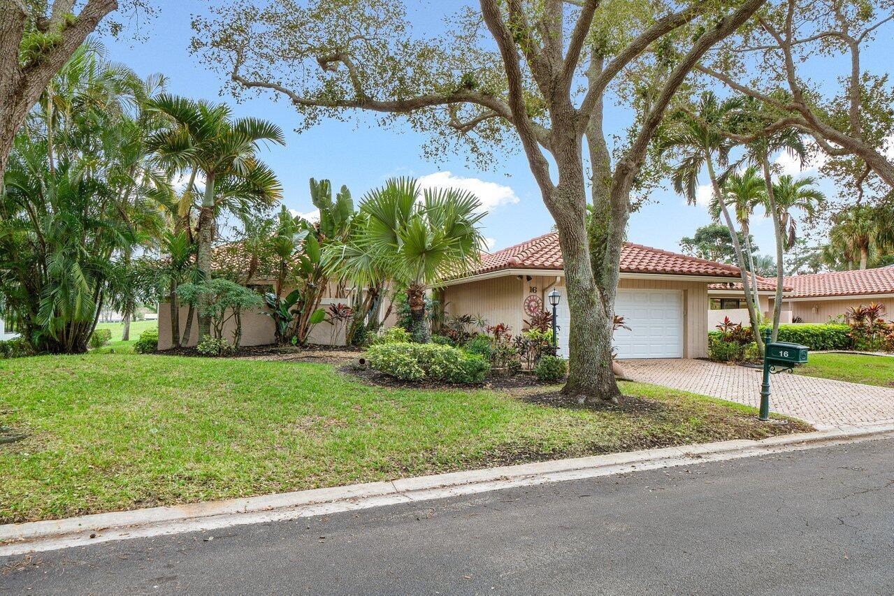 OAKS AT HUNTERS RUN CONDO - Residential