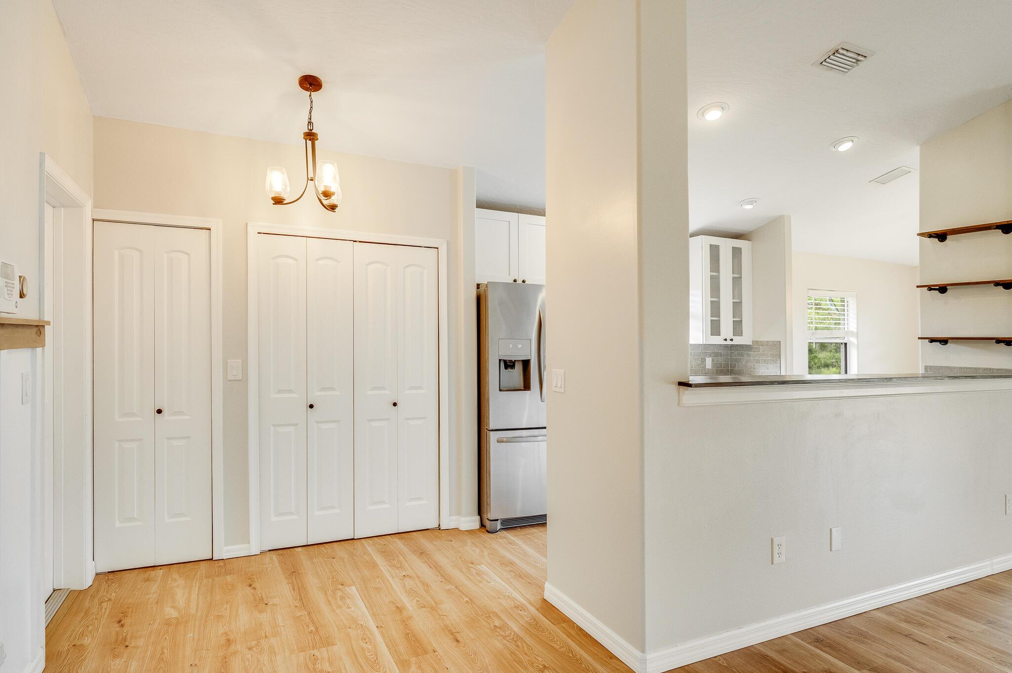 FELLSMERE FARMS CO S/D OF - Residential