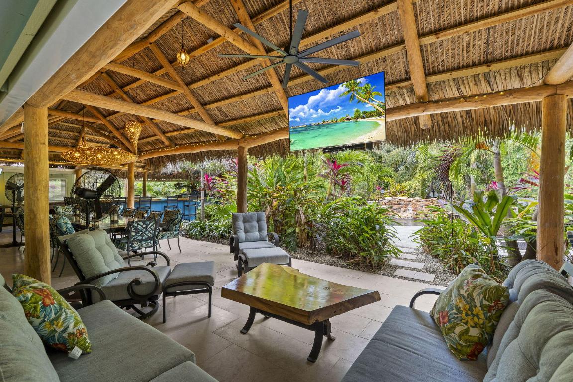 PIPERS LANDING - Residential