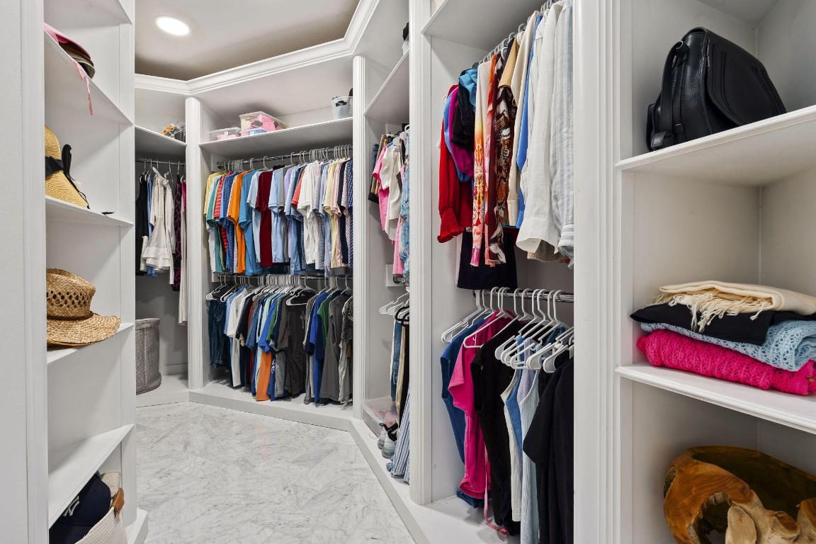 PIPERS LANDING - Residential