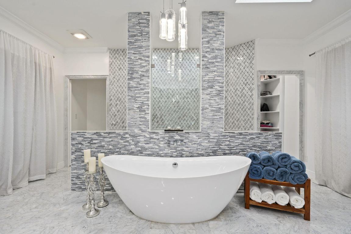 PIPERS LANDING - Residential