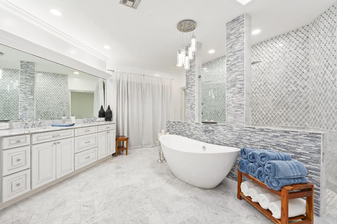 PIPERS LANDING - Residential