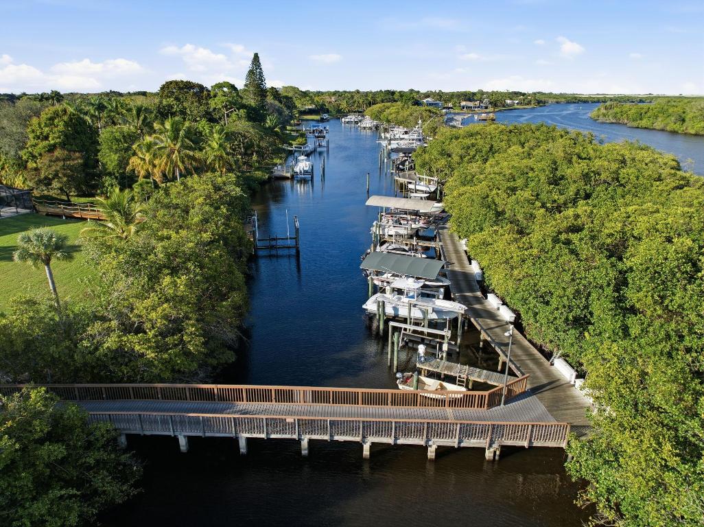 PIPERS LANDING - Residential