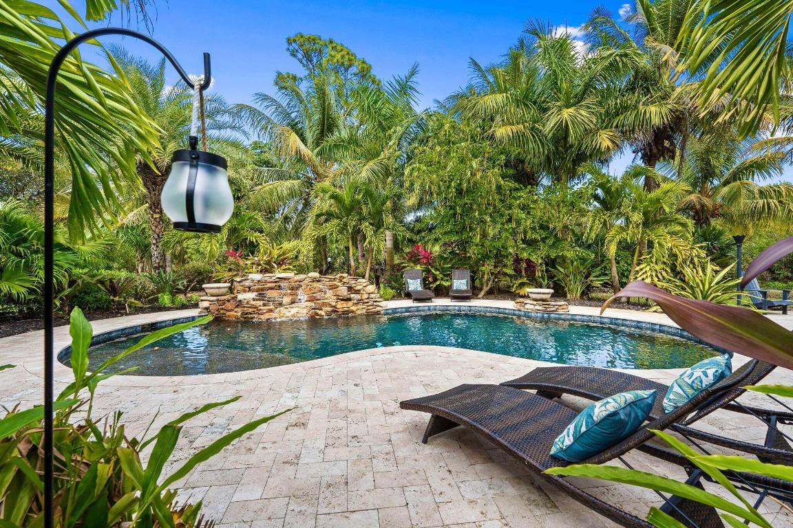 PIPERS LANDING - Residential