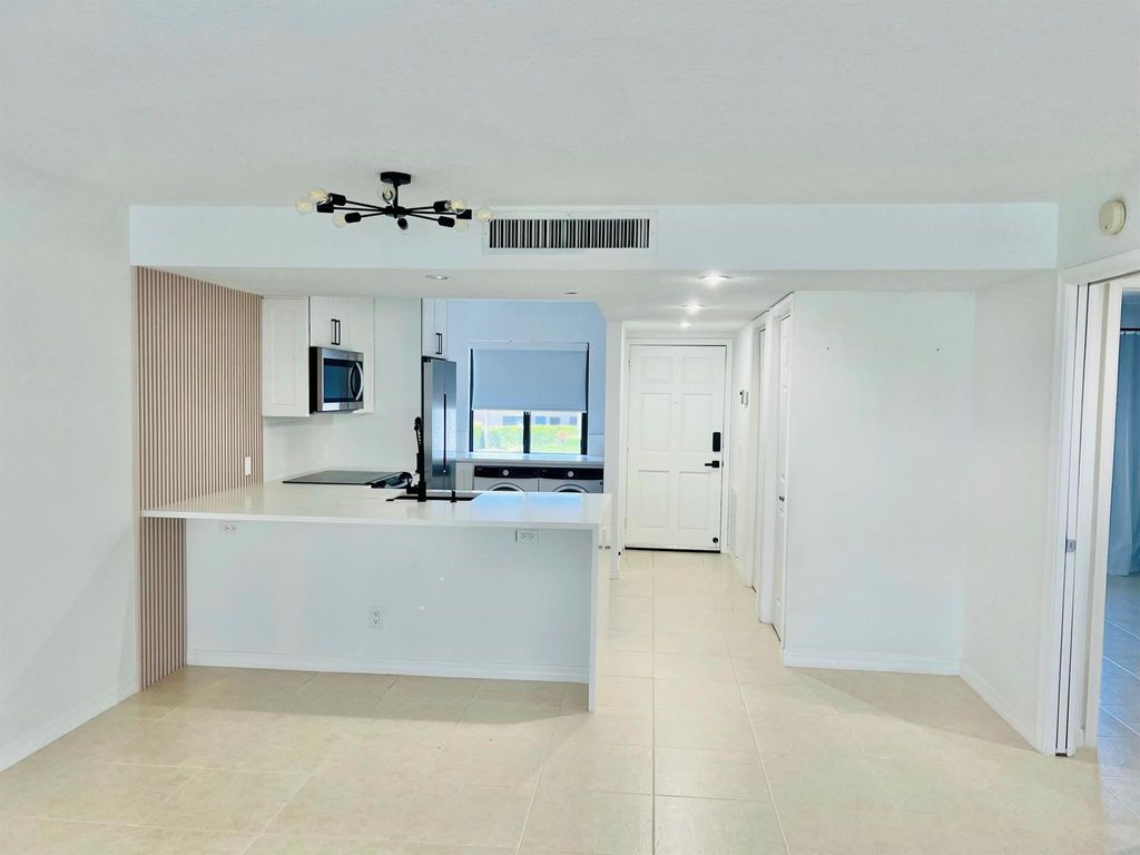 Photo of 4236 Deste Court #208, Lake Worth, FL 33467 (MLS # R11093843)