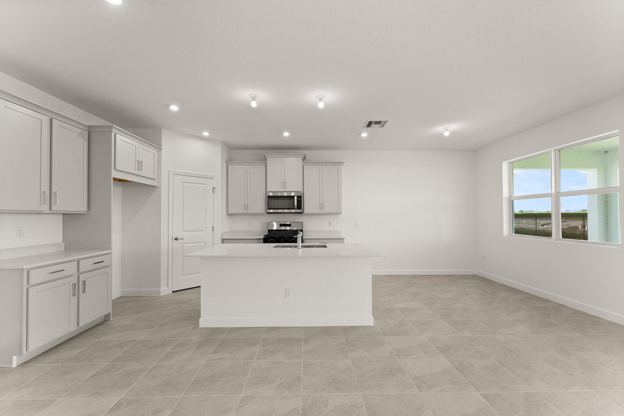 14425 SW Ellison Drive, Port St Lucie, FL, 34987/$464,280 1 14425 SW Ellison Drive