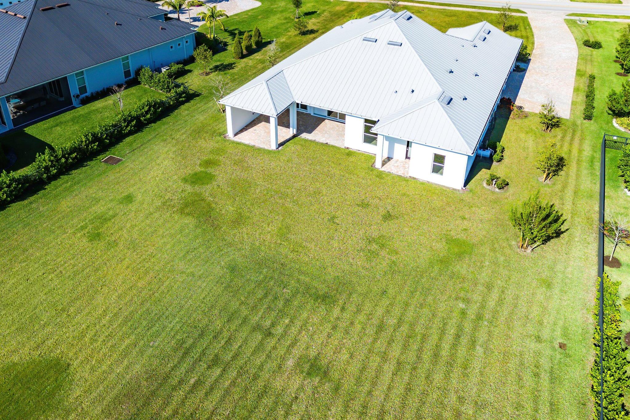 BRIDGEWATER PRESERVE - Residential