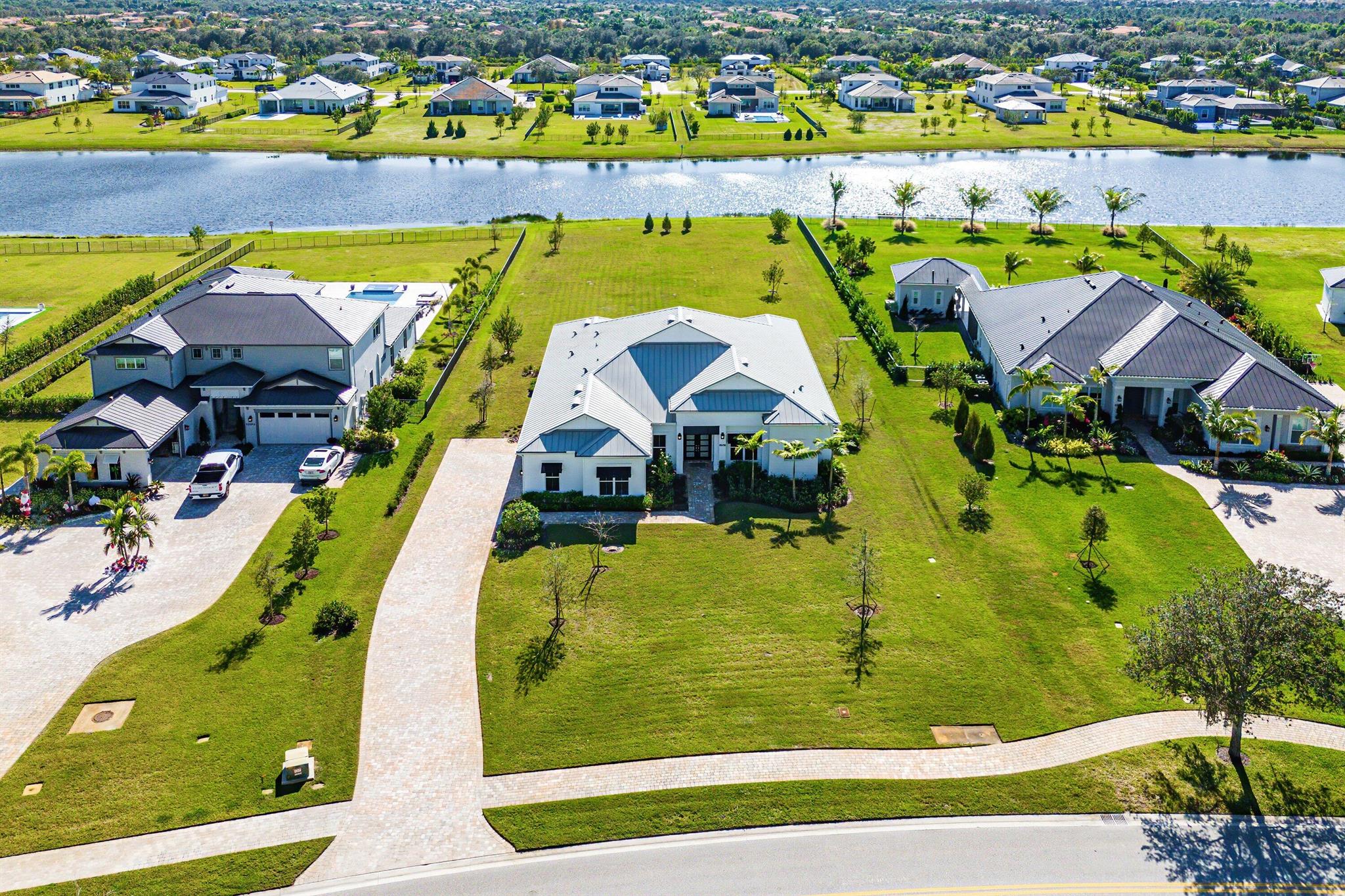 BRIDGEWATER PRESERVE - Residential