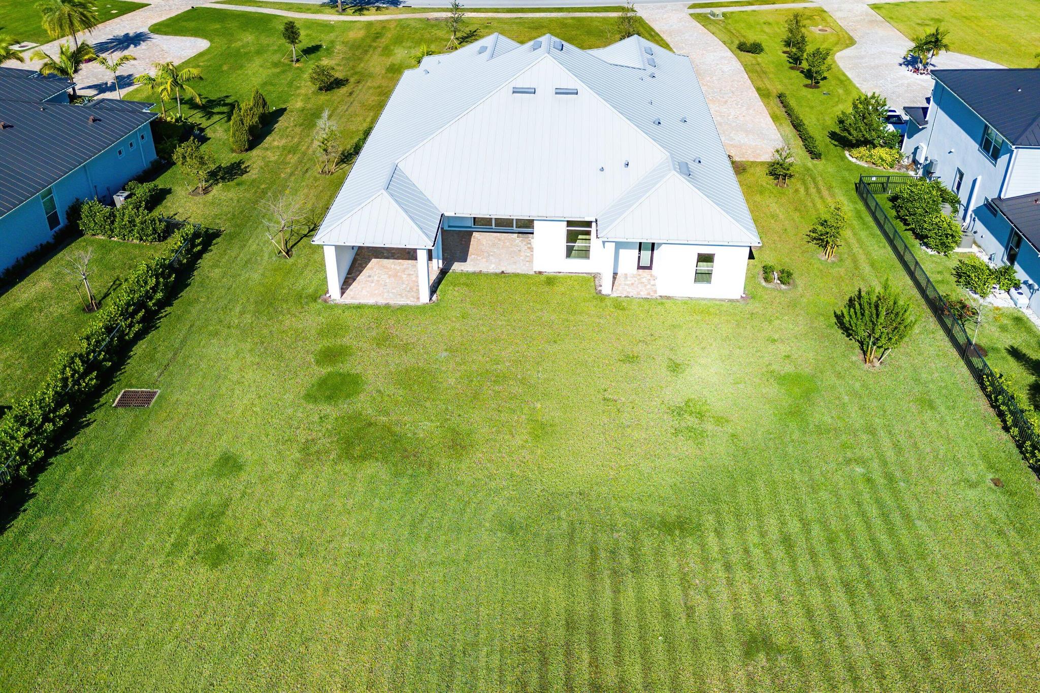 BRIDGEWATER PRESERVE - Residential