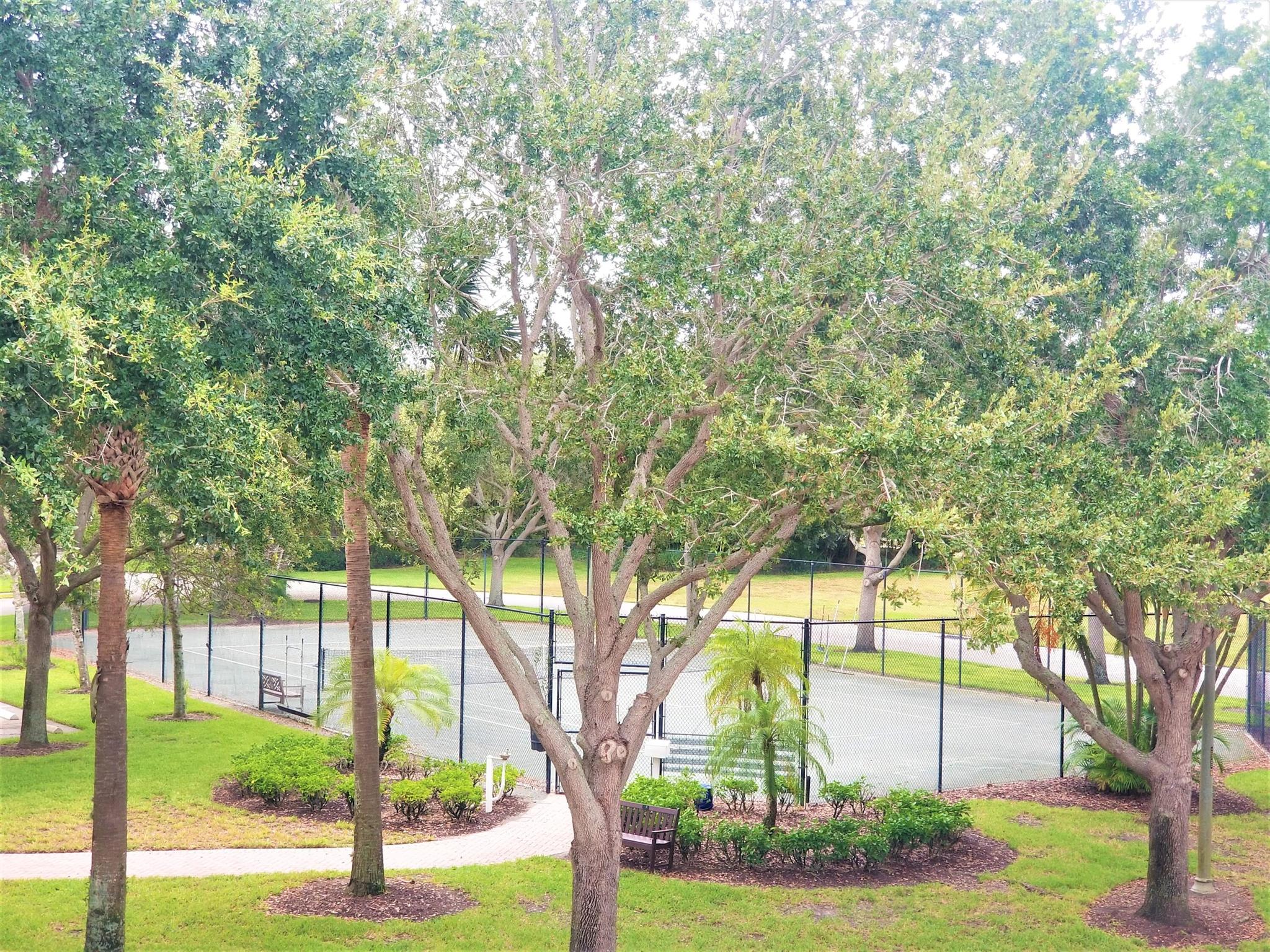 BRIDGEPOINTE SUBDIVISION - Residential Lease