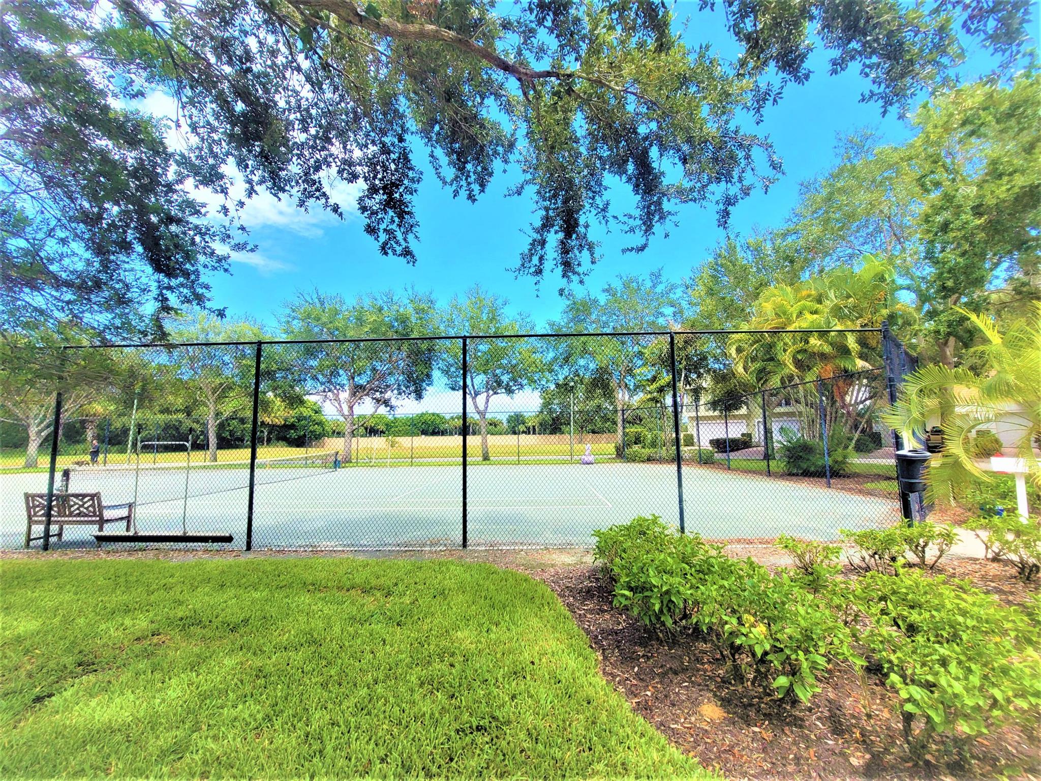 BRIDGEPOINTE SUBDIVISION - Residential Lease