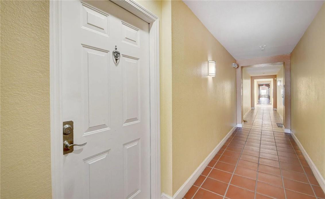 COURTYARDS IN CITYPLACE - Residential