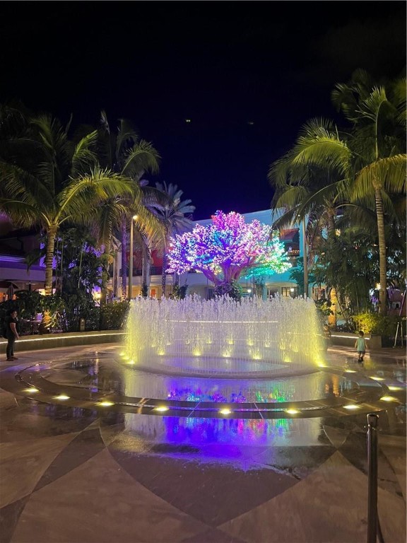 COURTYARDS IN CITYPLACE - Residential
