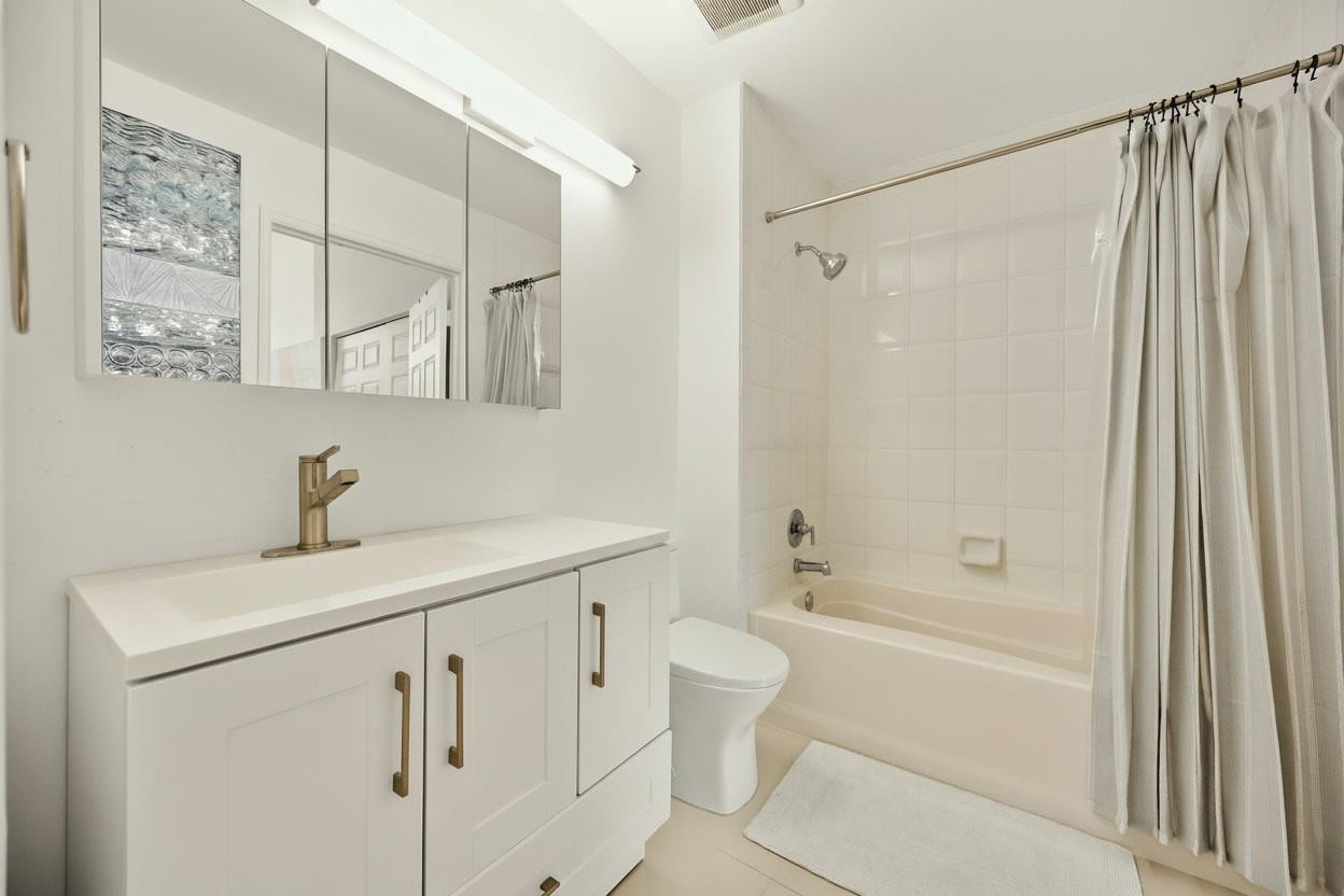 MONTECITO - Residential