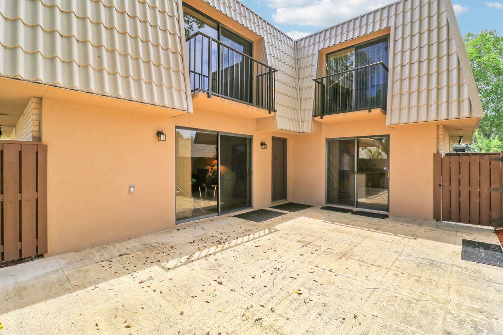 Photo of 6645 66th Way, West Palm Beach, FL 33409 (MLS # B26010639)