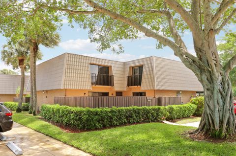 Photo of 6645 66th Way, West Palm Beach, FL 33409 (MLS # B26010639)