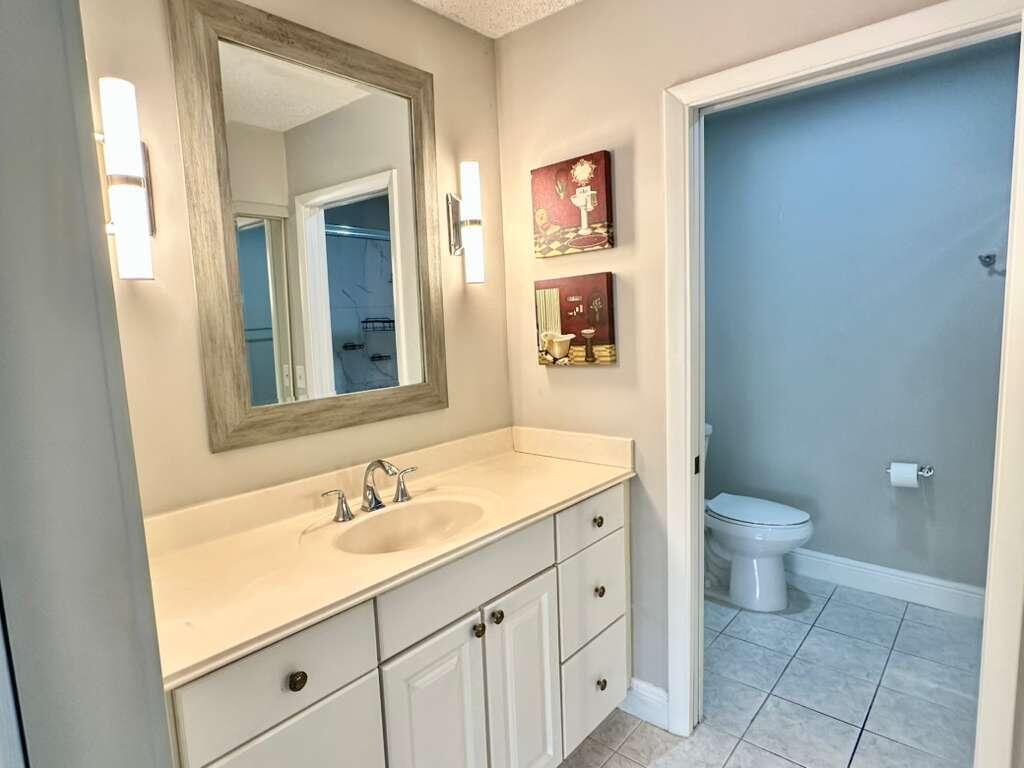 SABAL RIDGE CONDO - Residential Lease